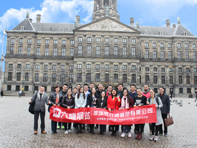 Group photo of Liusheng CEBIT exhibition group